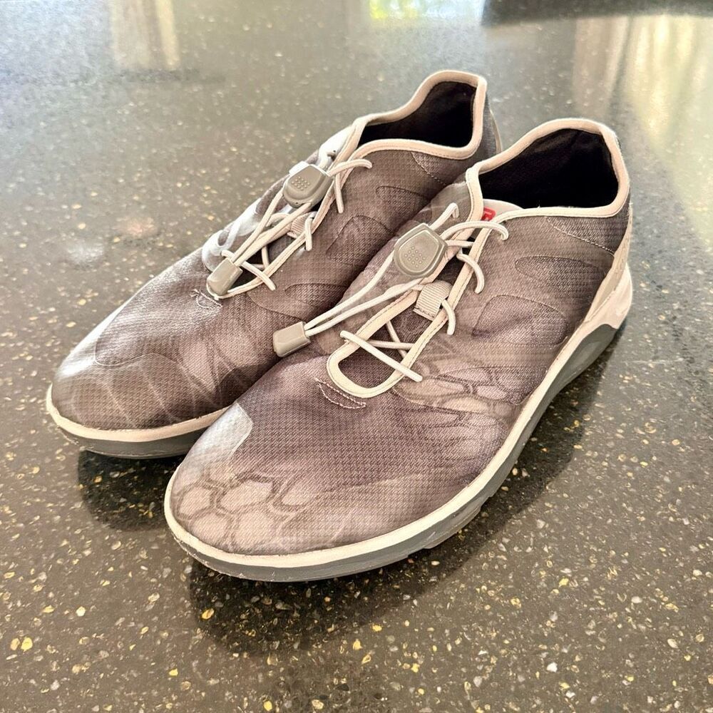 Xtratuf Spendrift Kryptek Typhon Sneakers with drainage holes. Size 10.